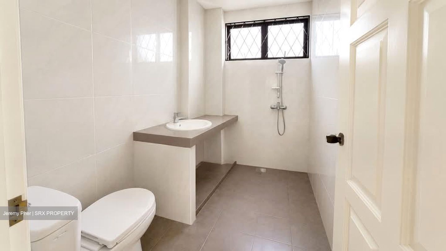 Serangoon Garden Estate (D19), Semi-Detached #601050881